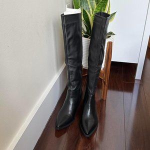 Leather knee high boots by LEONARDO PRINCIPI